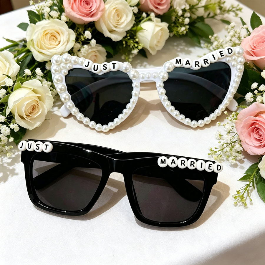 1/2 Stück 'Just Married' Gläse – Art Craft Glasses Bewertung und Preis